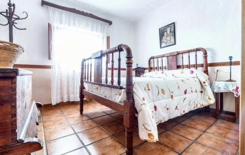 4 bedrooms house with shared pool jacuzzi and furnished terrace at Noguericas