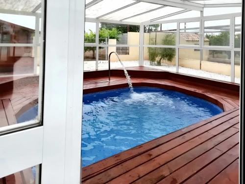 4 bedrooms house with shared pool jacuzzi and furnished terrace at Noguericas