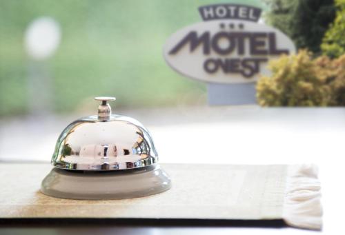 Hotel Motel Ovest – Vittuone, DC