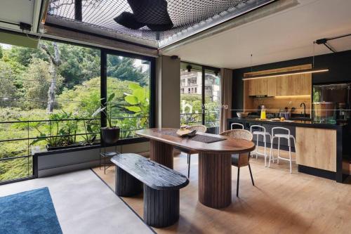 Penthouse Paz 402