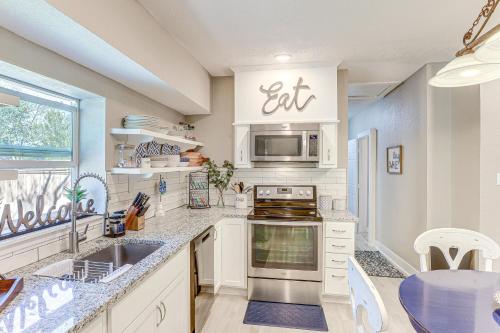 Charming Franklin Abode Near Sports Park and Fishing in Franklin, USA