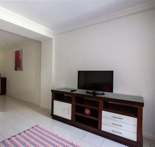 Apartamento a 400 metros da Praia de Camboinhas