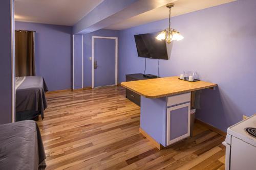 Sunrise Inn Hershey - image 8