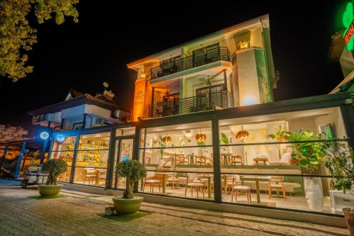 Jasmine Marmaris, Marmaris