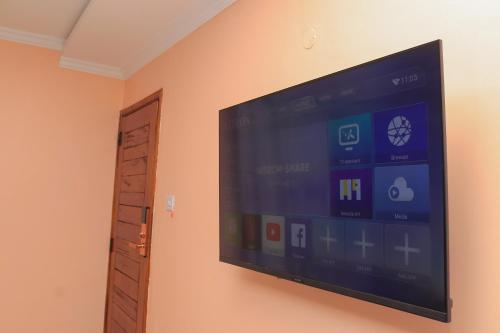 Tamwe ltd Airbnb &studios in Meru