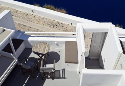 Yposkafo Suites - Villa - Santorini