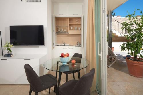 Luxury Beachfront Villa Castello Bol with private pool at the promenade Zlatni Rat at the beach in Bol - Brac - image 5