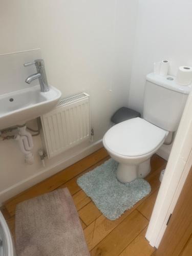 Lovely room in Bristol 5 2