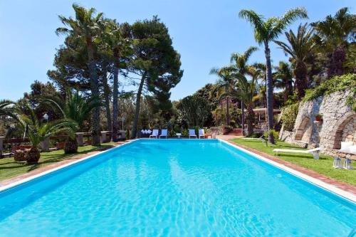Ferienhaus mit Privatpool für 12 Personen ca 280 qm in Costa Saracena-Castelluccio, Sizilien Ostküste von Sizilien