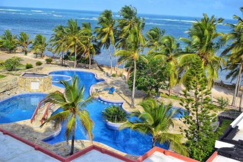 La Mera Beachfront Apartment