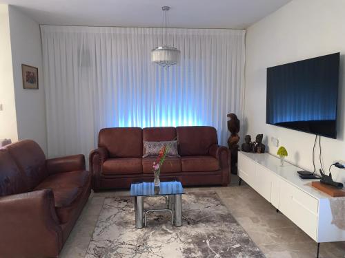 Exclusive Jerusalem Villa - image 12