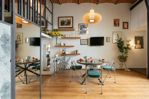 Via Cimabue 8b - Florence Charming Apartments - Metropolitan Loft in Florence - 20 minute walk to city center - excellent base for exploring - less than 5 minute walk to the supermarket - amazing bakery on the corner, Florencie (fotografie 8)