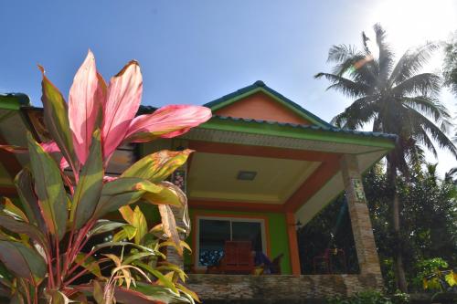 Kama Siri Koh Kood Kama Siri Koh Kood