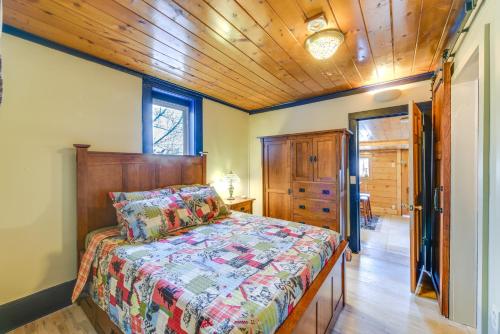 0601 Historic Home with Yard In Downtown Salida! - image 2