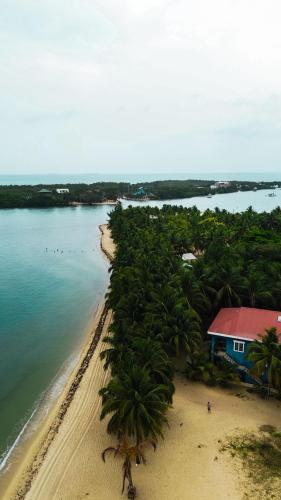 ชายหาด, Anda Di Hows Hostel in พลาเซนเซีย