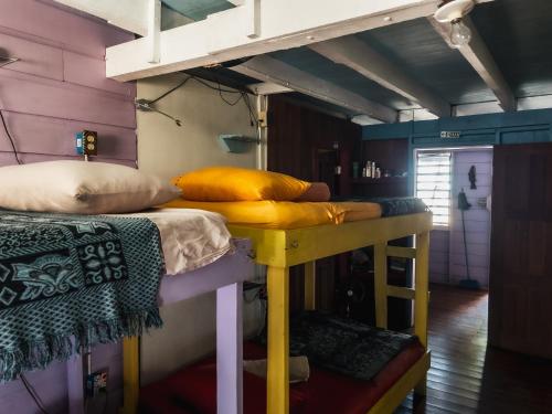 Anda Di Hows Hostel in พลาเซนเซีย