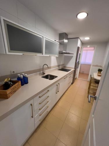 Konyha, Apartamento Jardín de Atalaya (Apartamento Jardin de Atalaya) in Camas