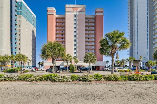 Beachy Condo Pool Access and Walk to Boardwalk - main image