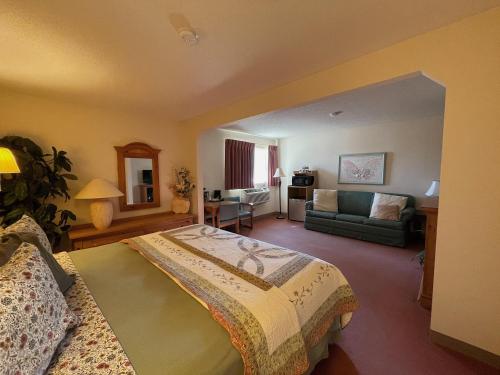 Country Lodge Inn in 莱恩斯伯勒(MN)
