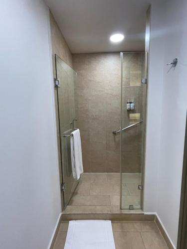 Standard Room image 8