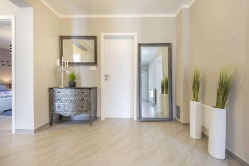 Beautiful newly built holiday house with two separate units with private pool in เบชิชี