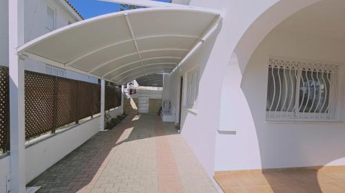 Villa image 2