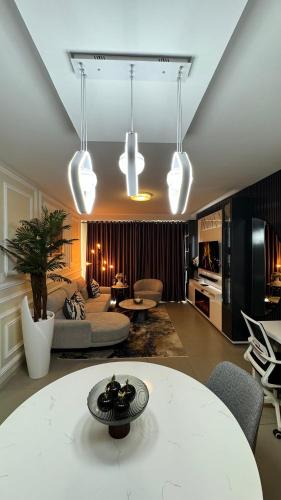 D&dluxury Rivonia Apartments With Inverter - Sandton