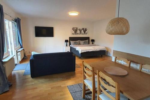 Apartment with garden near metro!, Stoccolma (foto 7)
