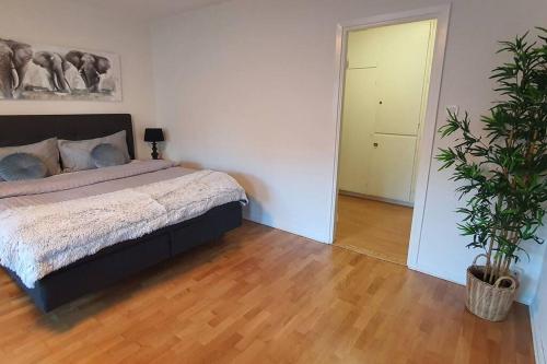 Apartment with garden near metro!, Stoccolma (foto 8)