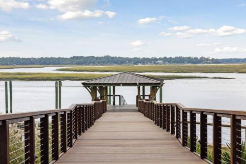 Sunrise at the Bridge Collective Sunrise at the Bridge Collective