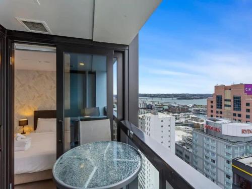 Stunning 2BR with Views Near Sky Tower Zodiak Stays, Auckland