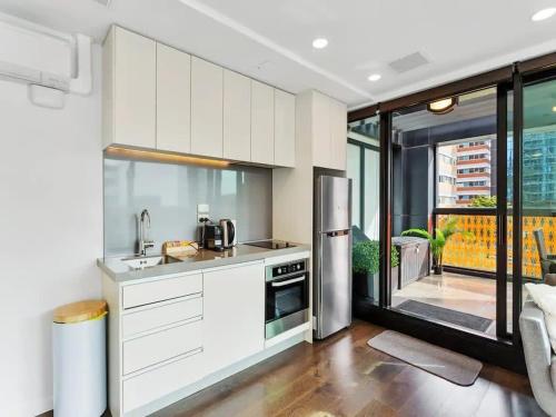 Central 2 BR apt - large balcony by Zodiak Stays, Auckland (fotografie 5)