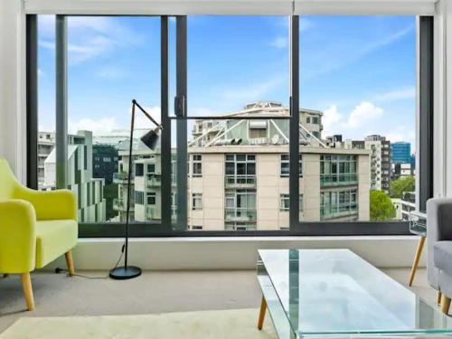 Heart of the City Stylish 1BR Flat Zodiak Stays, Auckland (photo 3)