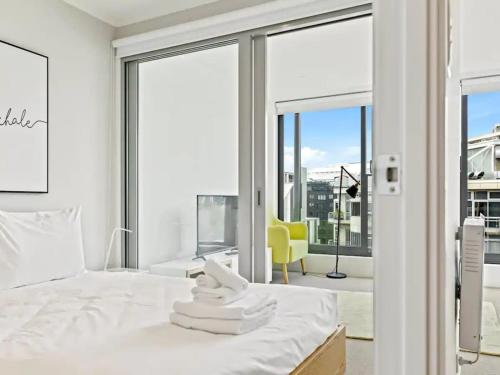 Heart of the City Stylish 1BR Flat Zodiak Stays, Auckland (photo 9)