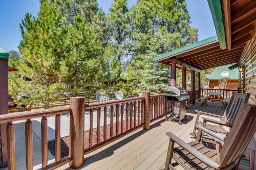 Overgaard Family Cabin in National Forest!