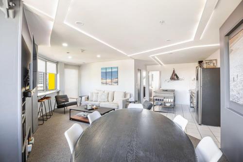 Downtown Auckland Bliss - 2BR apt I Zodiak Stays, Auckland (photo 6)