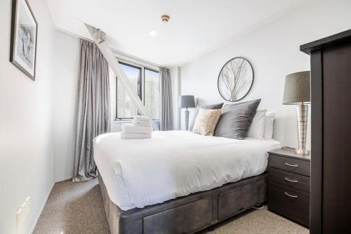 Downtown Auckland Bliss - 2BR apt I Zodiak Stays, Auckland (photo 10)