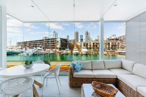 Beautiful harbour view apartment by Zodiak Stays, Auckland (zdjęcie 7)