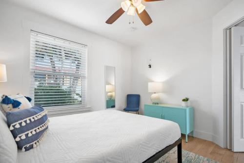 Duplex, Paradise Packs A Punch! Beachside Home, Heated Pool, Outdoor Lounge, Steps from Beach Access Duplex, Paradise Packs A Punch! Beachside Home, Heated Pool, Outdoor Lounge, Steps from Beach Access