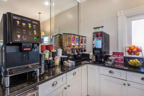 Best Western PLUS Santee Inn - image 13