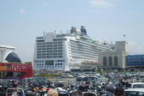 Skyhouse Beverello - image 13