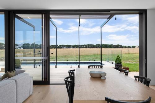 Curlewis Farm in Wallington