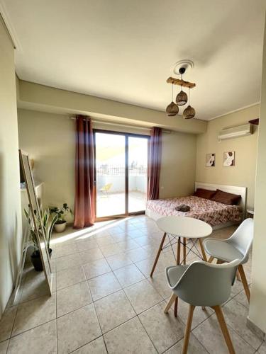 Studio with Acropolis view, Афины