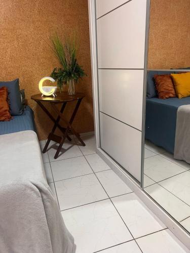 Quarto em AP compartilhado Ponta da areia Quarto em AP compartilhado Ponta da areia