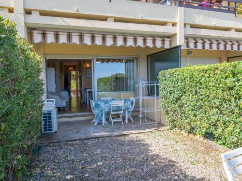 Studio Le Lavandou, 1 pièce, 4 personnes - FR-1-677-51