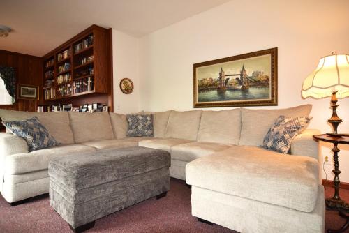 Souther Country Lodge - 200 Acres! in Blairsville, USA