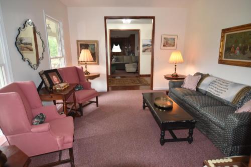 Souther Country Lodge - 200 Acres! in Blairsville, USA