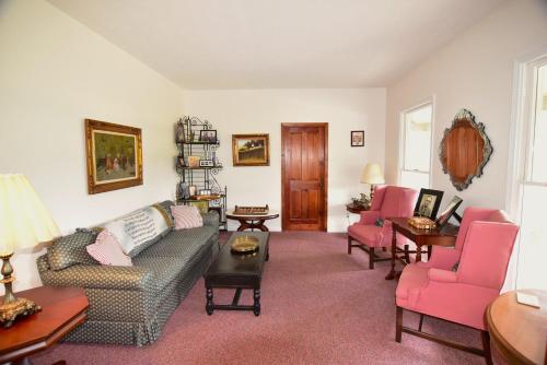 Souther Country Lodge - 200 Acres! in Blairsville, USA