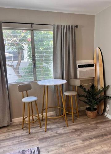 UNIT C - Sandy Toes Getaway in Kona - Tap to explore photos