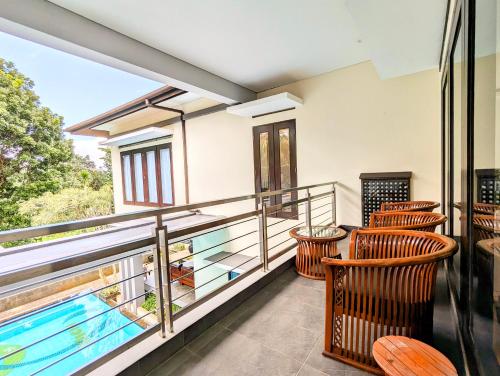 Cottonwood Villa Mewah Nilaya @Dago - BBQ Pingpong in Cimenyan